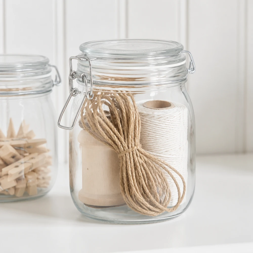 Cordão natural para decoração, com 300 cm de comprimento Cordão de juta natural de 300 cm arrumado num frasco de conserva com cordão branco como uma ideia prática de arrumação