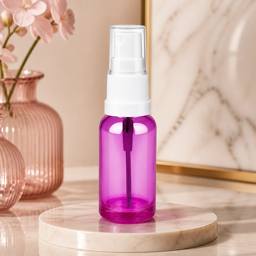 Frasco de spray de 20 ml fabricado em plástico transparente de alta qualidade com um elegante design roxo