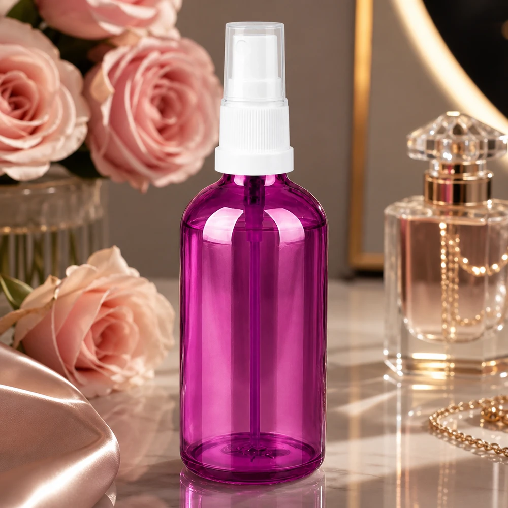 Frasco cosmético roxo de 100 ml com prático acessório de pulverização para tónico facial e tónico