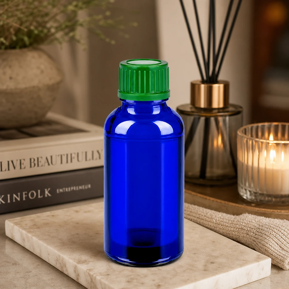 Frasco de 30ml com tampa de rosca de 11mm verde standard BlueLine UT18/30 Frasco de vidro de 30 ml de alta qualidade com proteção UV graças à cor azul e à tampa de rosca segura