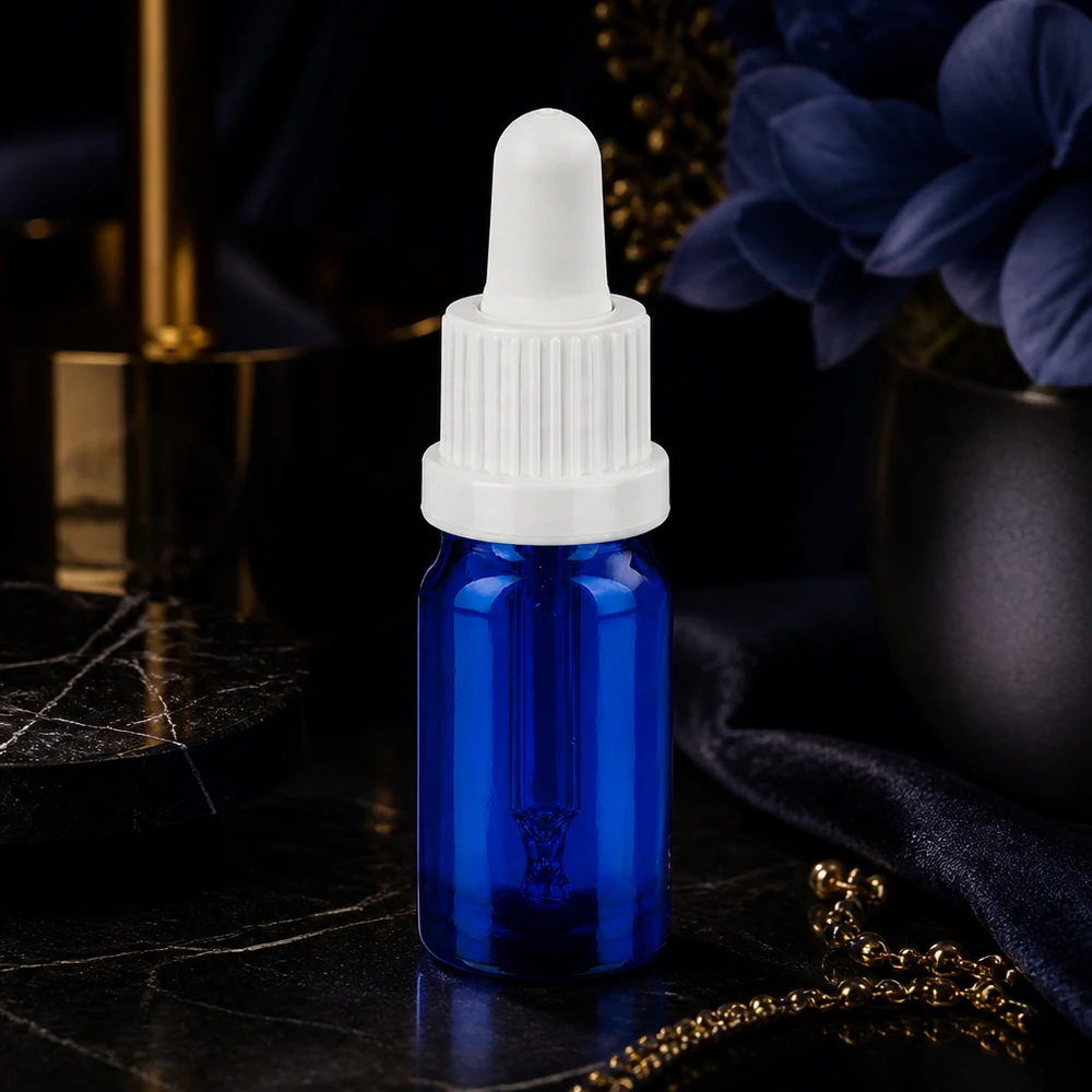 Frasco pequeno de pipeta de 5 ml com um design elegante e uma prática tampa de conta-gotas para uma dosagem precisa
