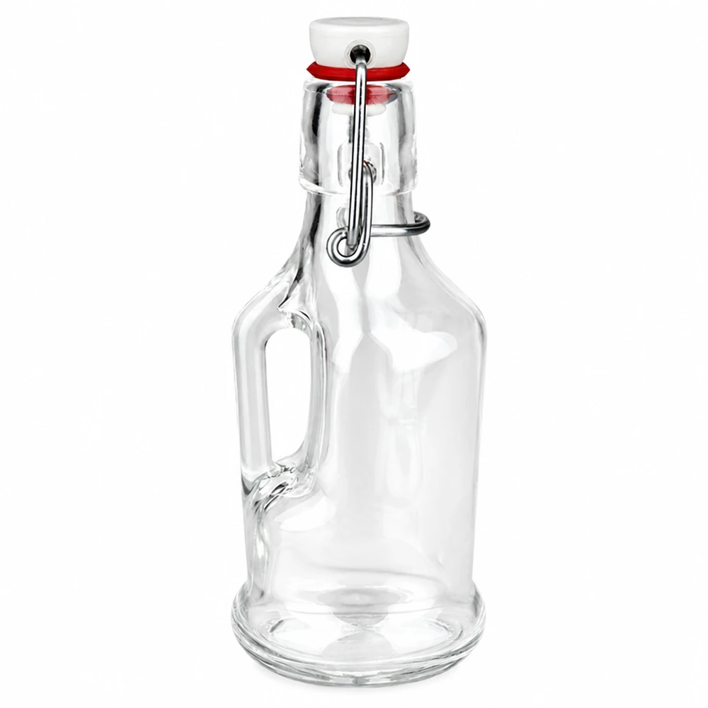 200ml Glasflasche "Bertha" + Porzellan Bügelverschluss UNiTW Garrafa de vidro de 200 ml Bertha com tampa basculante e pega em porcelana branca da UNiTW sobre fundo branco
