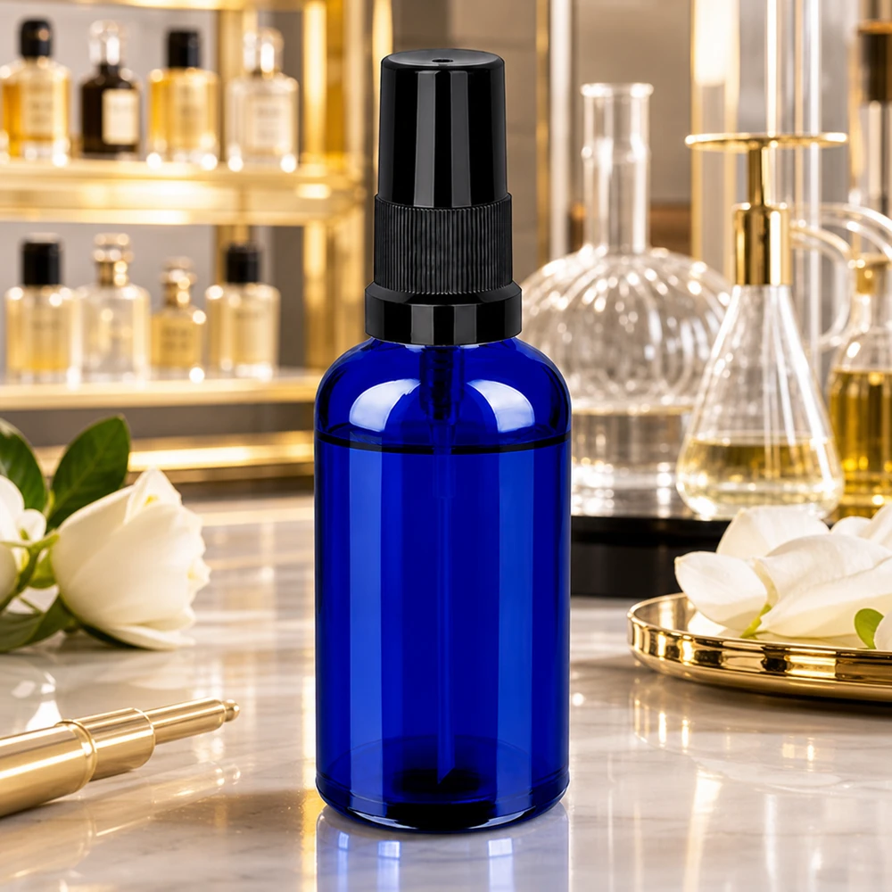 Elegante frasco de spray de vidro de 50 ml em azul-cobalto profundo com atomizador preto para uma aplicação luxuosa