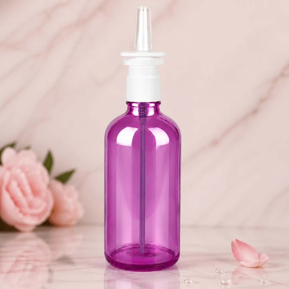 Frasco de spray nasal roxo elegante com design ergonómico e cabeça de pulverização precisa para 100 ml de conteúdo
