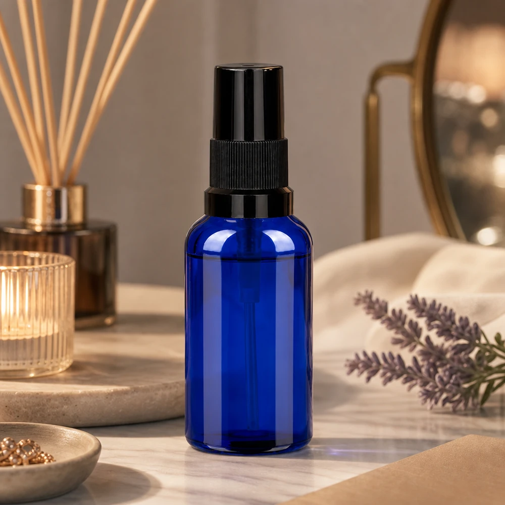 Frasco de spray de 30 ml de alta qualidade em vidro azul com prático pulverizador STD BlueLine preto