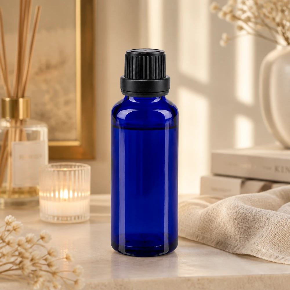 Frasco de farmácia azul 30ml tampa de rosca preta bico de enchimento inviolável Frasco de 30 ml com vidro azul de proteção contra os raios UV e tampa de segurança preta para cosméticos naturais