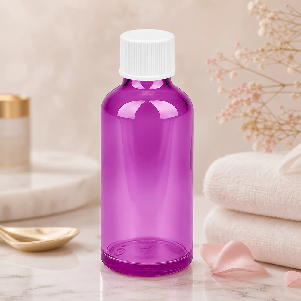 Frasco elegante de 50 ml em vidro violeta transparente com tampa de rosca branca para aromaterapia