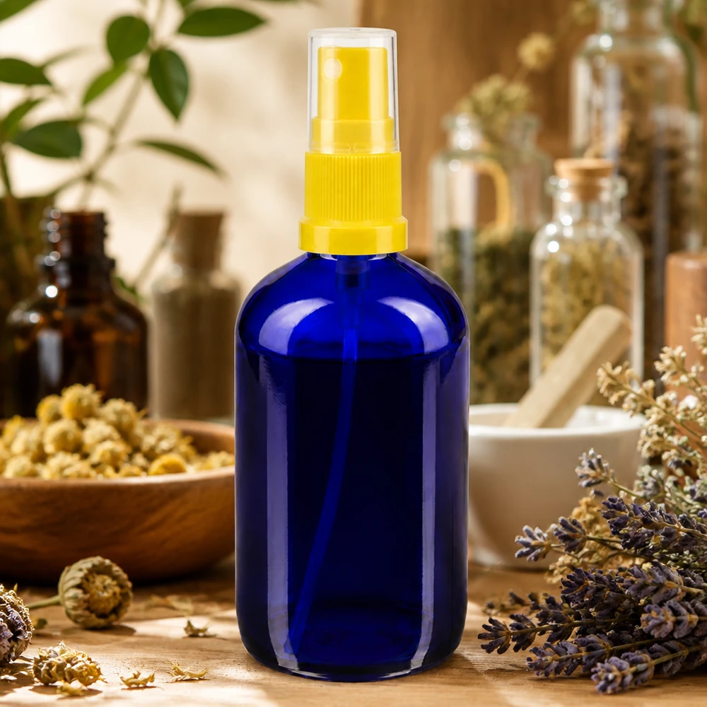 Frasco pulverizador de 100 ml azul cobalto com bico pulverizador transparente amarelo para cosméticos naturais