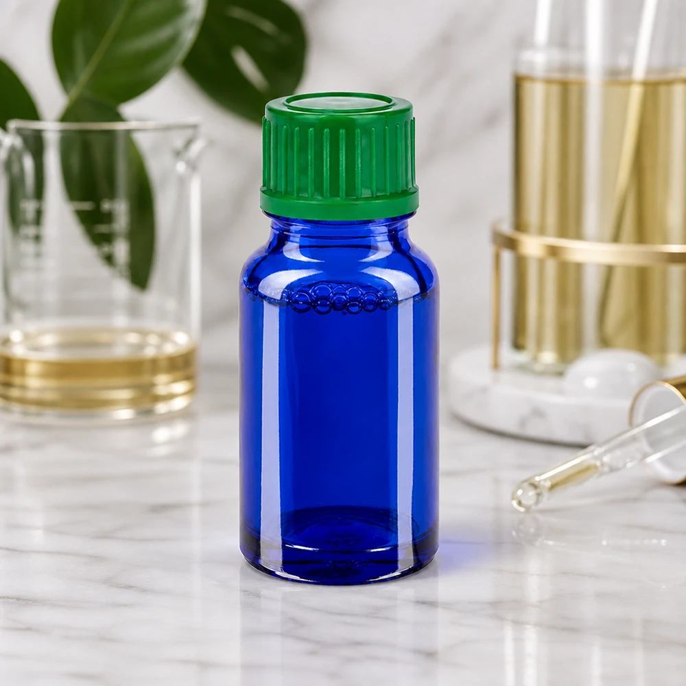 Frasco de 10ml com tampa de rosca de 11mm verde standard BlueLine UT18/10 Frasco de vidro BlueLine UT18/10 de 10 ml de alta qualidade com tampa verde resistente para uma conservação segura